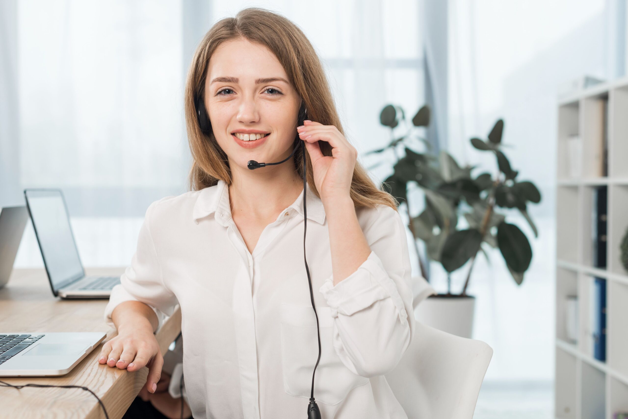 24-Hour Live Answering Service for Customer Satisfaction